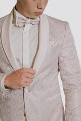 Abito taglio smoking rosa e grigio damascato